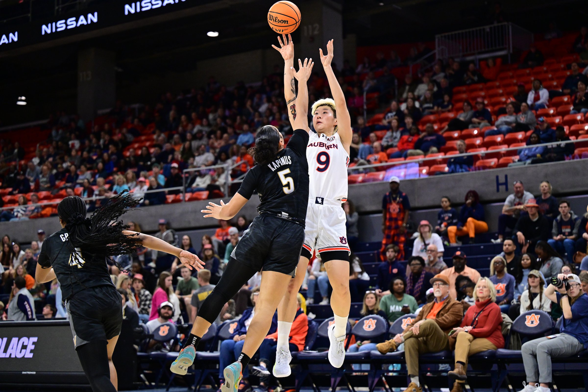 征戰(zhàn)NCAA！鄧雨婷：不太喜歡被稱為“李夢接班人” 未來想進WNBA